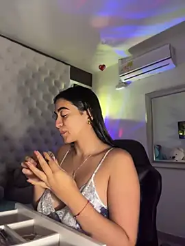 ZarahEvans online show from July 2026 09:32:01 PM