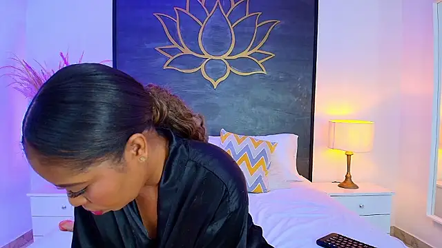 AlisonTravis online show from March 2026 07:40:01 PM