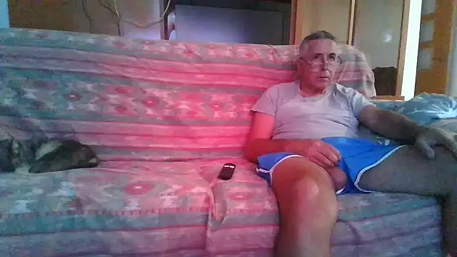 Snapshot of parejamlga58 chatting on November 2025 05:37:02 PM parejamlga58 online show from November 2025 05:37:02 PM