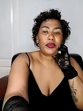 KINKYTEE20 online show from November 2025 07:46:02 PM