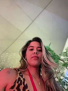 Emilia Bakerr online show from December 2024 06:14:01 PM