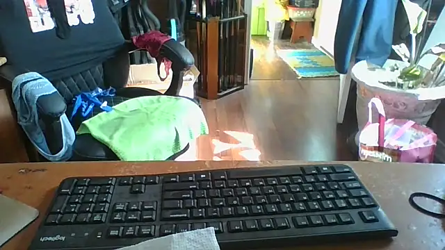 Daremeknot online show from May 2026 02:03:01 PM