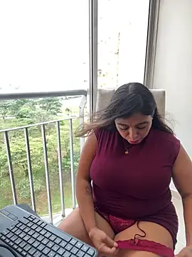 MrsFoucher online show from February 2025 12:47:01 PM