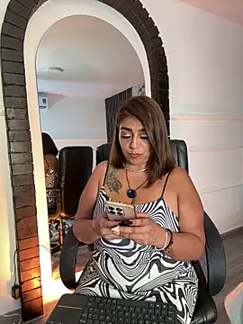 MrsFoucher online show from March 2026 04:18:02 AM