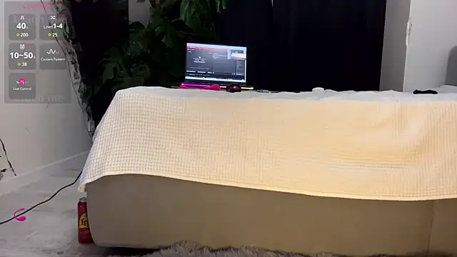 Marina- online show from December 2025 02:46:02 PM