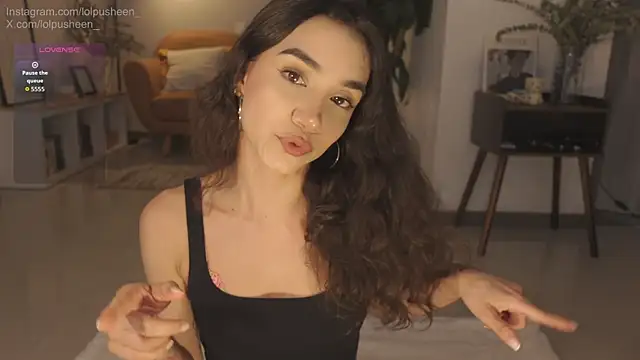 JulietteDee online show from July 2026 09:24:01 PM