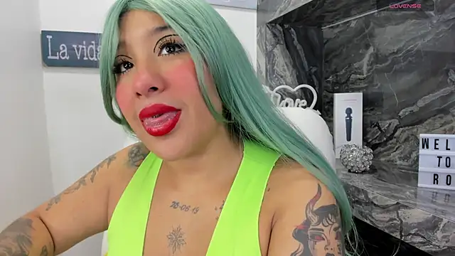 Snapshot of miss_danika chatting on November 2025 11:03:01 AM miss danika online show from November 2025 11:03:01 AM