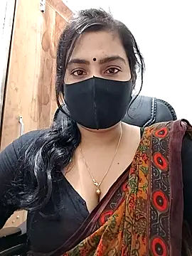 Snapshot of Ritusri_Dotta chatting on February 2025 07:17:02 PM Ritusri Dotta online show from February 2025 07:17:02 PM