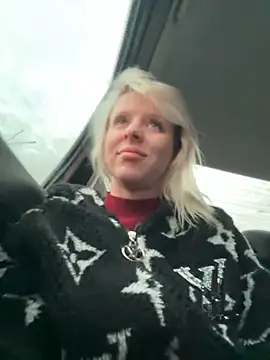 LikaCat online show from October 2025 01:51:02 AM