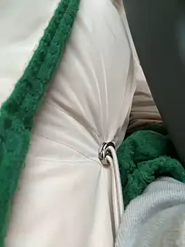 LikaCat online show from November 2025 02:12:01 AM