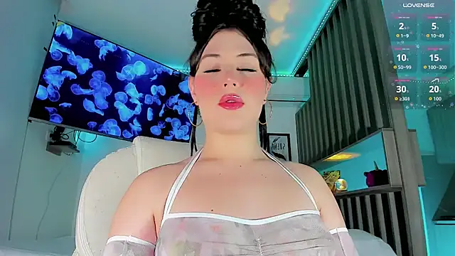 Ashlycuute online show from September 2025 05:51:01 AM