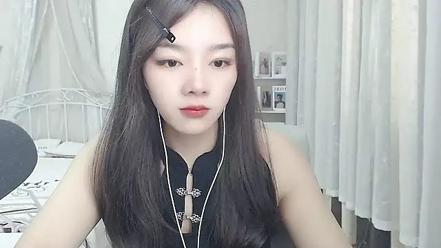 Snapshot of Jenny-Z chatting on May 2026 01:47:01 AM Jenny-Z online show from May 2026 01:47:01 AM