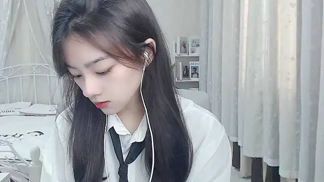Snapshot of Jenny-Z chatting on May 2026 01:47:02 AM Jenny-Z online show from May 2026 01:47:02 AM