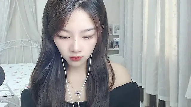 Snapshot of Jenny-Z chatting on May 2026 01:56:02 AM Jenny-Z online show from May 2026 01:56:02 AM