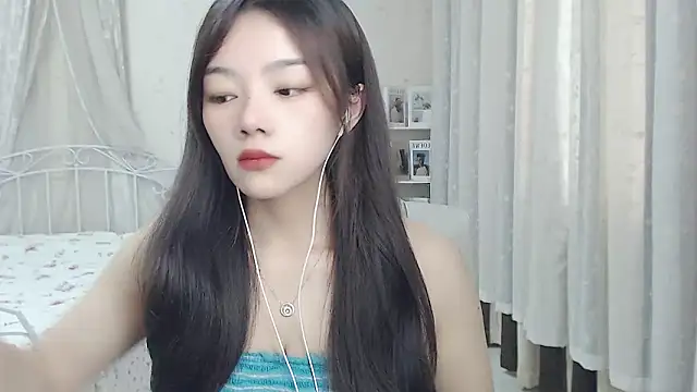 Snapshot of Jenny-Z chatting on May 2026 01:56:01 AM Jenny-Z online show from May 2026 01:56:01 AM
