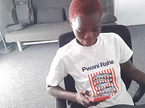 petiteebony 81 online show from July 2026 11:14:01 AM