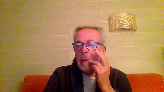 tuggy59 online show from January 2026 06:05:01 AM