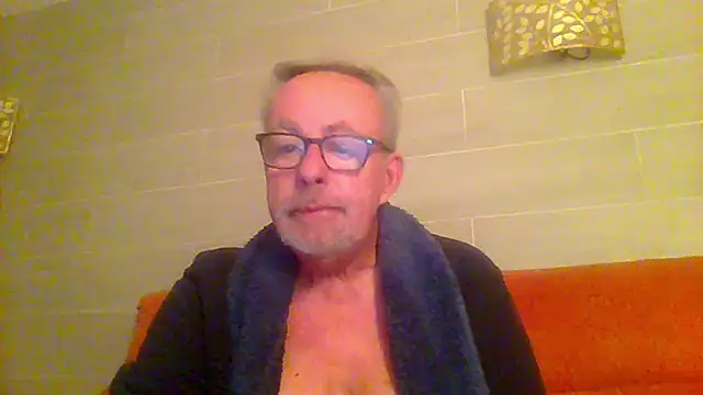 tuggy59 online show from February 2026 05:27:01 AM