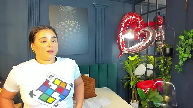 taylor bennet online show from February 2025 01:22:01 AM