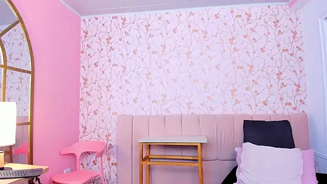 taylor bennet online show from April 2026 12:03:02 PM