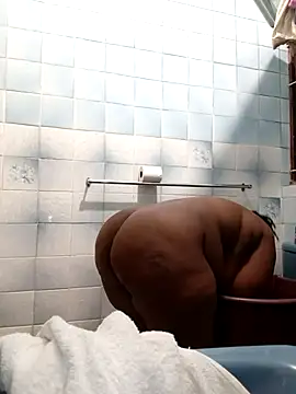 Real1SweetQueen online show from February 2025 05:36:01 PM