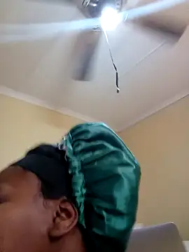 Real1SweetQueen online show from March 2025 08:16:02 AM