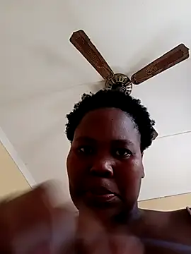 Real1SweetQueen online show from March 2025 01:15:01 PM