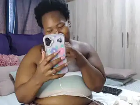 Real1SweetQueen online show from January 2026 08:06:02 AM