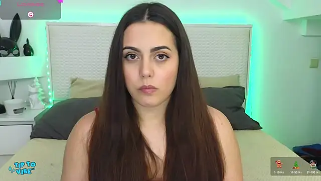 Snapshot of Eva_Rogers_ chatting on December 2024 02:49:02 PM Eva Rogers  online show from December 2024 02:49:02 PM