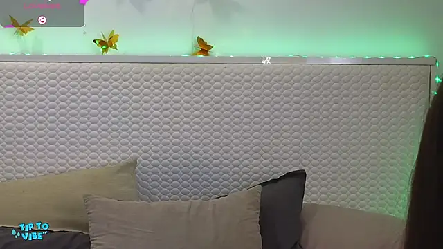 Snapshot of Eva_Rogers_ chatting on March 2025 08:02:01 AM Eva Rogers  online show from March 2025 08:02:01 AM