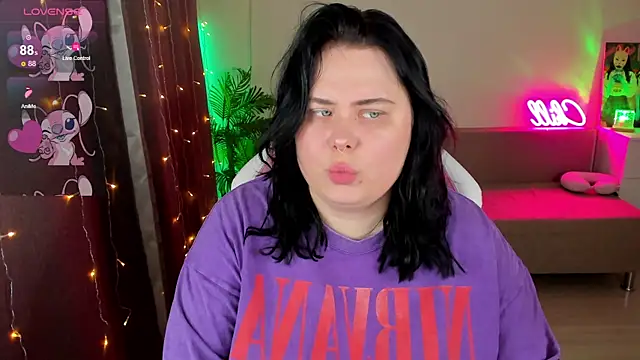 Snapshot of Akemi_BBW chatting on November 2025 12:59:01 PM Akemi BBW online show from November 2025 12:59:01 PM