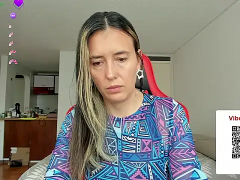 Snapshot of zoe_jeane_beker chatting on May 2026 07:41:02 PM zoe jeane beker online show from May 2026 07:41:02 PM