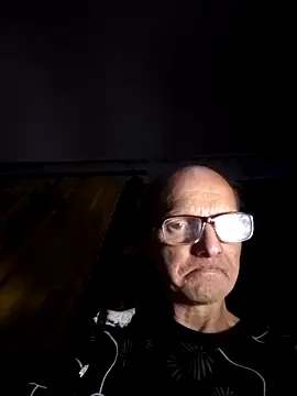 oksana722 online show from October 2025 04:49:01 PM