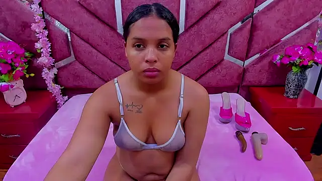 Snapshot of AnalNaugthy chatting on October 2025 11:40:01 AM AnalNaugthy online show from October 2025 11:40:01 AM