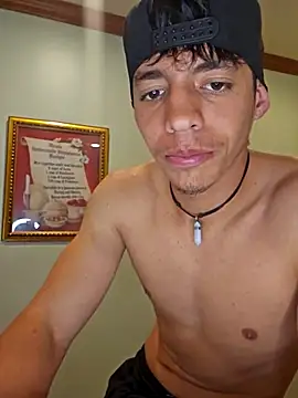 the boy hot-321 online show from March 2025 01:45:02 AM