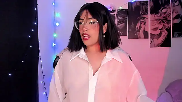 willow poisson online show from December 2025 05:20:01 PM