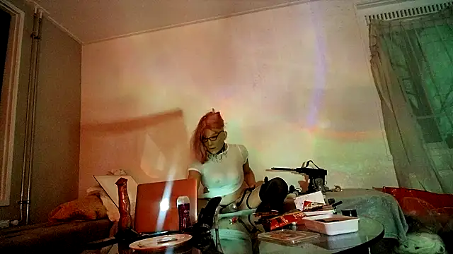 CharlotteVixxens online show from February 2025 12:28:01 AM