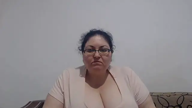 Nykyxo online show from June 2026 01:20:02 PM