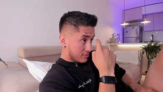 Snapshot of Chriskyle_ chatting on March 2025 02:29:02 PM Chriskyle online show from March 2025 02:29:02 PM