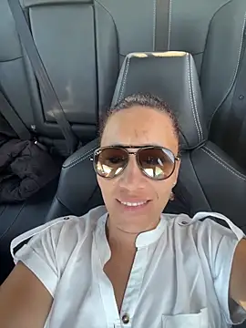 Neecy Carter online show from March 2026 04:25:01 PM