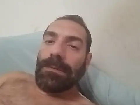 Snapshot of Maximus-40 chatting on June 2026 09:39:01 PM Maximus-40 online show from June 2026 09:39:01 PM