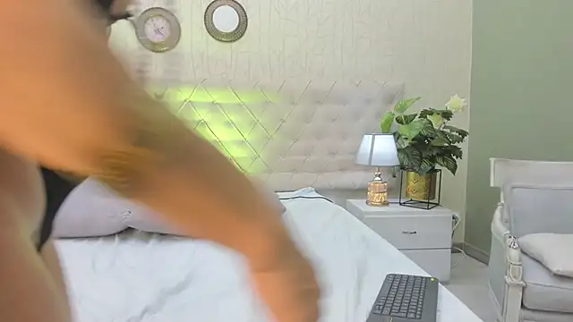 thecrazyadamss  online show from January 2025 01:16:02 PM