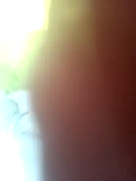 Snapshot of CurvySara1 chatting on October 2025 09:34:01 PM CurvySara1 online show from October 2025 09:34:01 PM