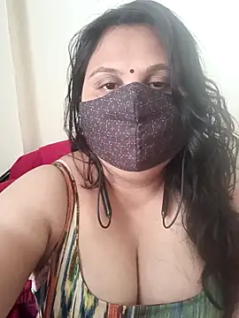 Snapshot of Love-priya chatting on September 2025 08:25:01 AM Love-priya online show from September 2025 08:25:01 AM