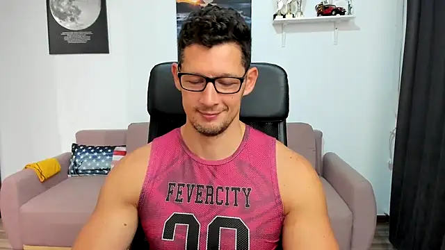 Snapshot of BrutusK08 chatting on October 2025 04:02:02 AM BrutusK08 online show from October 2025 04:02:02 AM