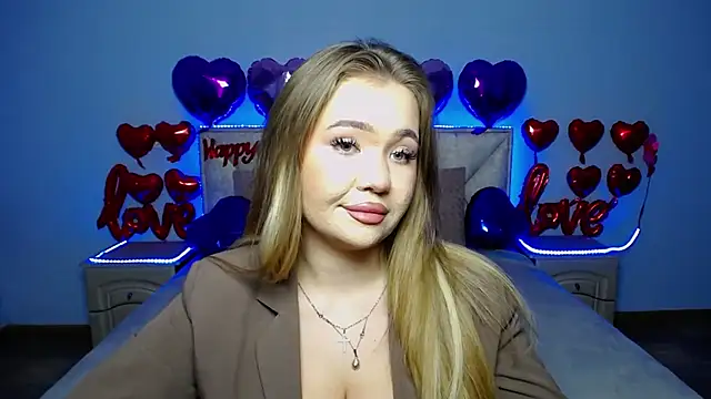 Snapshot of StacyYellig chatting on February 2025 07:10:01 PM StacyYellig online show from February 2025 07:10:01 PM