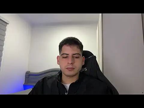 Snapshot of lordbeja chatting on March 2026 01:06:02 AM lordbeja online show from March 2026 01:06:02 AM