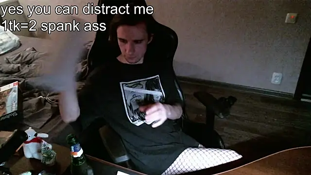 izilizi 23 online show from December 2024 03:44:01 PM