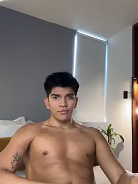 Snapshot of santiago_01 chatting on April 2026 08:55:02 PM santiago 01 online show from April 2026 08:55:02 PM
