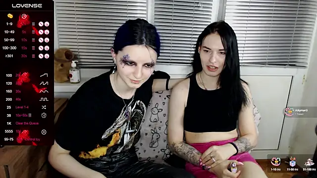 Snapshot of sky9669 chatting on March 2025 04:52:02 PM sky9669 online show from March 2025 04:52:02 PM